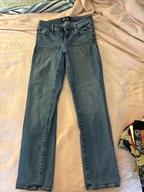 GAP Women's Light Blue classic straight Jeans